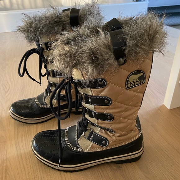Sorel Shoes - Sorel boots